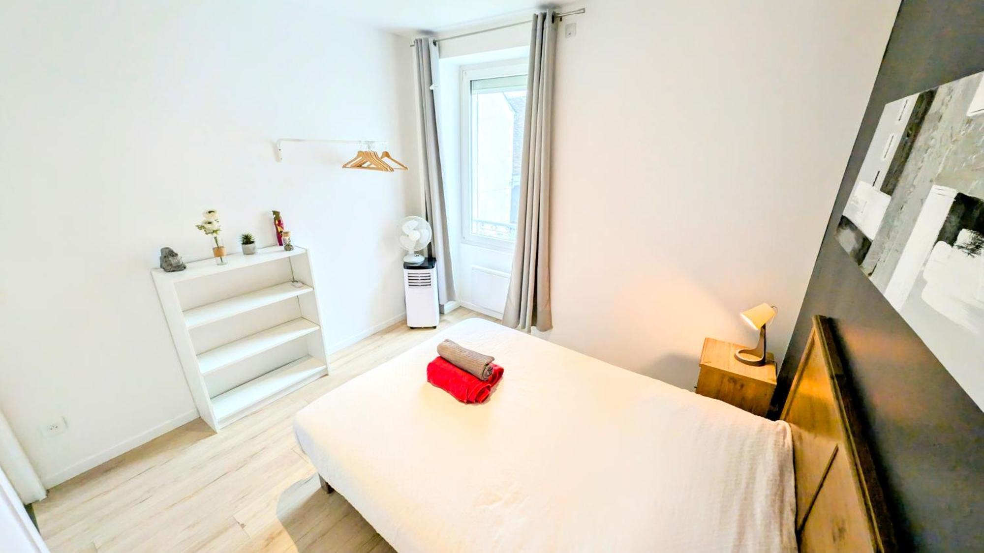 Grey Centre Apartment Auxerre